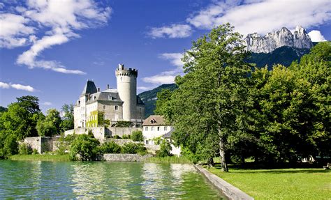 Castillo De Ruphy Castle Of Ruphy Lago De Annecy En Dui Flickr