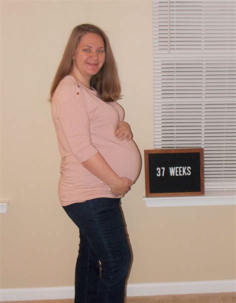 Emmas Bump Day Blog Week 37 The Season Is Changing Pregnancy After