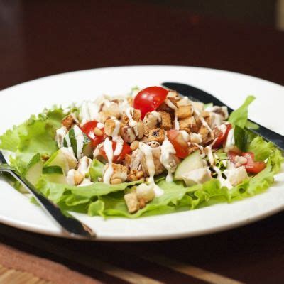 My hubby and i ate this mexican fiesta chicken salad for three days straight because it made so much. Copycat Applebee's Fiesta Chicken Salad | Recipe | Chicken ...