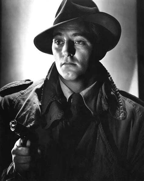 Robert Mitchum 1940s Film Noir Film Noir Photography Easy Movies