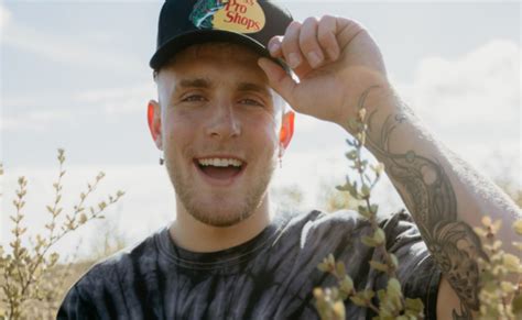 He has two boxing wins on his record, over fellow youtuber anesongib and former nba player nate robinson. Jake Paul To Battle UFC Fighter Ben Askren In Upcoming ...
