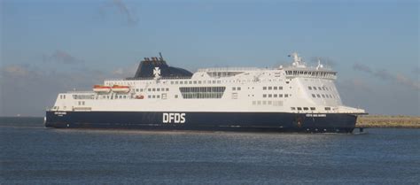 Here's the updated ferry schedule from calais to dover and dover to calais via irish ferries, dfds, and p&o ferries. DFDS Dover Calais | Ferries | Photos