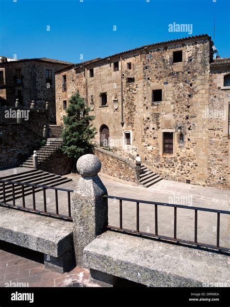 Solis Castle Hi Res Stock Photography And Images Alamy
