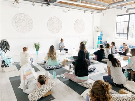 This intense program combines powerful elements from kung fu, ayurveda, shamanism (native american ceremonies) & yoga (with a special focus on. Prenatal Yoga Teacher Training Toronto