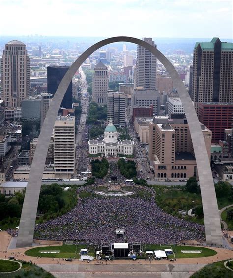 Check spelling or type a new query. Aerial photos of St. Louis Blues Stanley Cup victory parade | St louis blues hockey, St louis ...