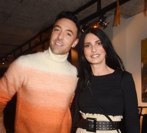 Closer a révélé en exclusivité mercredi 3 octobre que la chanteuse abandonnait son procès en appel à l'encontre de sylvie ortega munos qu'elle poursuivait pour diffamation. Sylvie Ortega Munos à la soirée Technikart : Défilé de ...