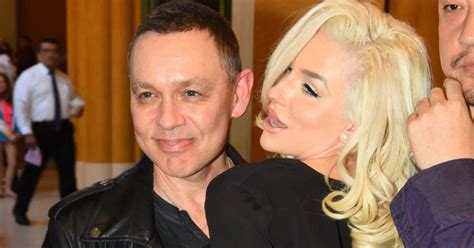 Courtney Stodden et Doug Hutchison à Hollywood Le juin Purepeople