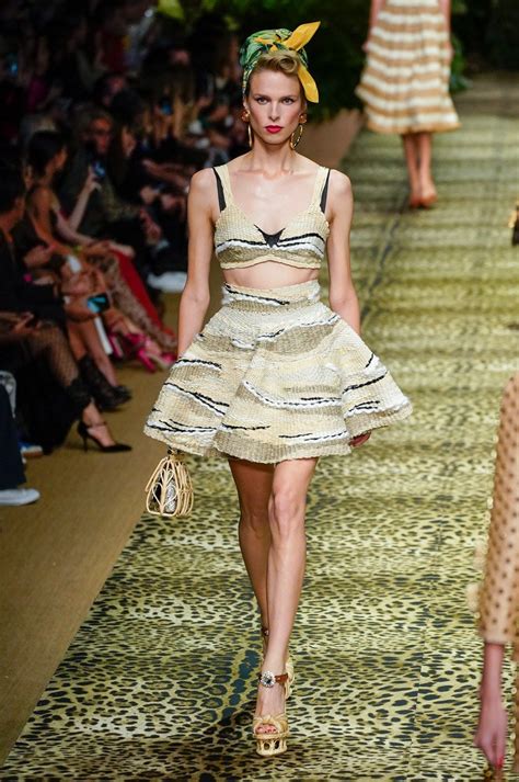 Dolce And Gabbana Spring 2020 Fashion Show The Impression Dolce