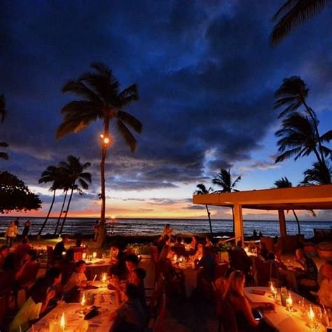 Sunset Dinner At The Canoe House Restaurant At The Mauna Lani Bay Hotel