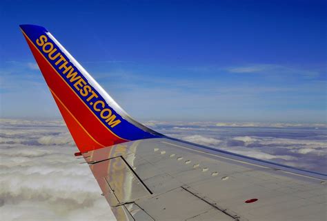 Southwest Reportedly Kicked A Passenger Off A Flight For Removing His Mask While Eating Some