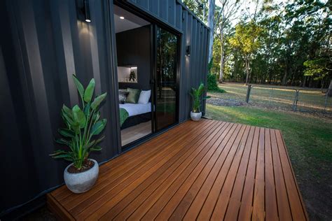 Luxury 20ft Shipping Container Home Cabin Connect