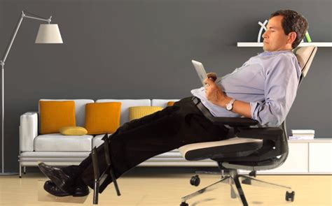 Chair Pitched As Answer To New Ways We Sit On Job The New York Times