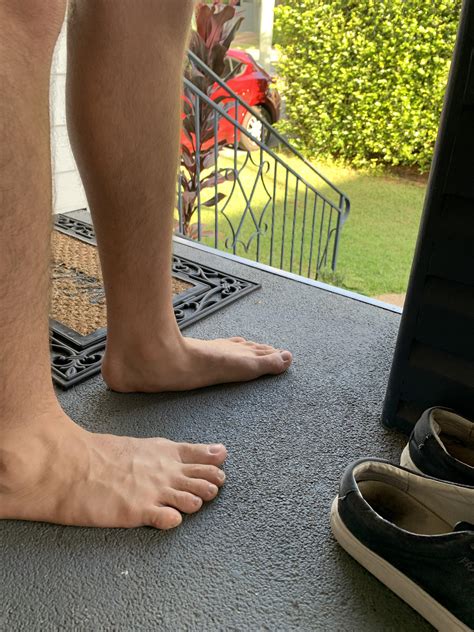 My Friends Extremely Flat Feet Rmildlyinteresting