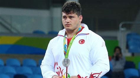 Currently, he is a student of physical education and sports at the aksaray university. Milli güreşçi Kayaalp, kaybetme nedenini açıkladı - YENİ ASYA