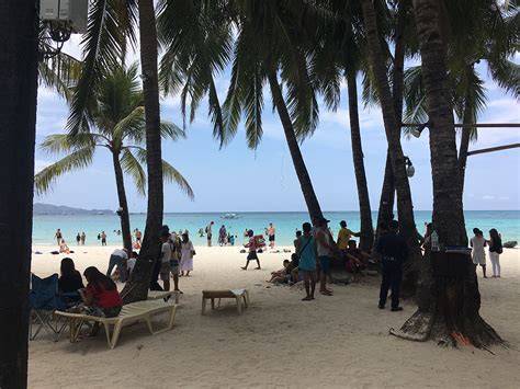 Riot Policemen To Be Deployed For Boracay Tourist Closure GMA News Online