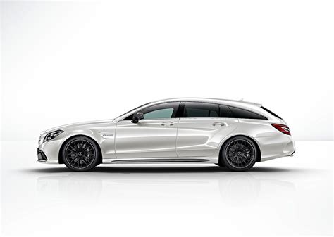 There's a service interval indicator with services every 15 000km. MERCEDES BENZ CLS Shooting Brake AMG - 2014, 2015, 2016 ...