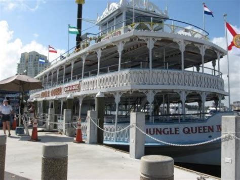 Jungle Queen Dinner Cruise Ft Lauderdale