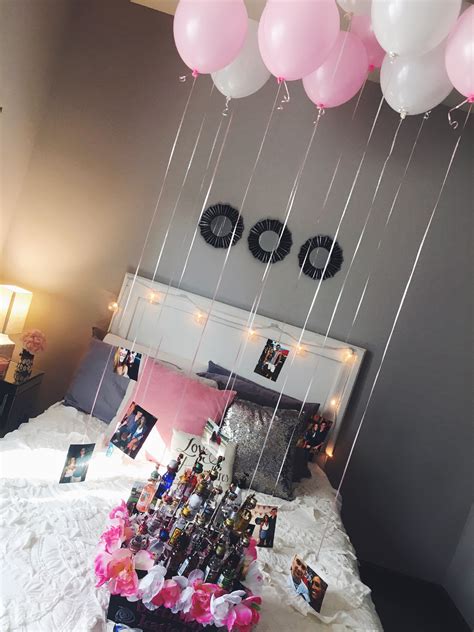 easy and cute decorations for a friend or girlfriends 21st ...
