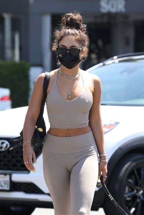 Vanessa Hudgens In Gym Outfit Hot Celebs Home