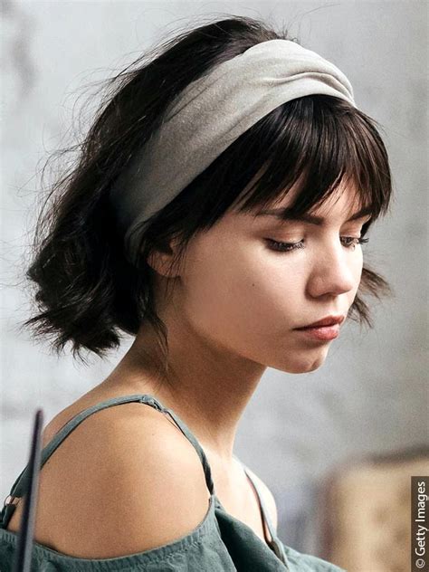 A wide range of ladies in their 60s and 70s prefer keeping their locks chopped short. Trend short hairstyles in the 60s - Mister Cutts
