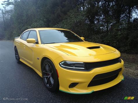 2017 Yellow Jacket Dodge Charger Rt Scat Pack 117867231 Photo 4