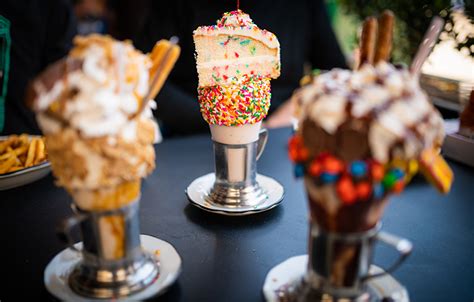 Top 10 Delicious Desserts At Disneyland Disney Tourist Blog