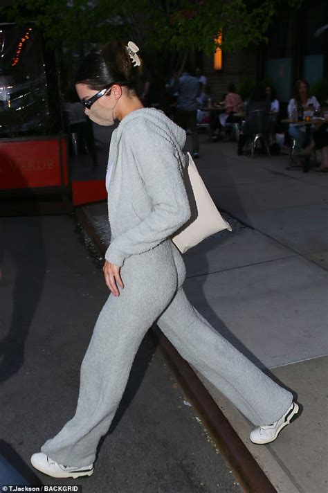 Kendall Jenner Oozes Casual Chic In Sweatpants And Cropped Hoodie Mix