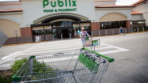 Coronavirus Publix Offers Free Rent To Tenants In Shopping Centers It Owns