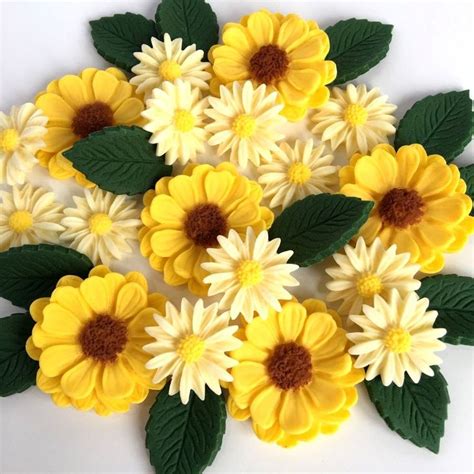 Sugar flowers tutorial flowers flower cake peonies sugar art rose sugar flowers felt flowers candy pop. Yellow Daisies Bouquet Edible Sugar Flowers Cake ...