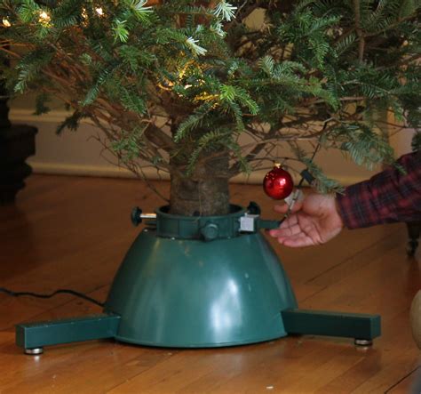 The 10 Best Christmas Tree Stands For 2020 Spy