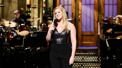 Watch Saturday Night Live Highlight Amy Schumer Stand Up Monologue