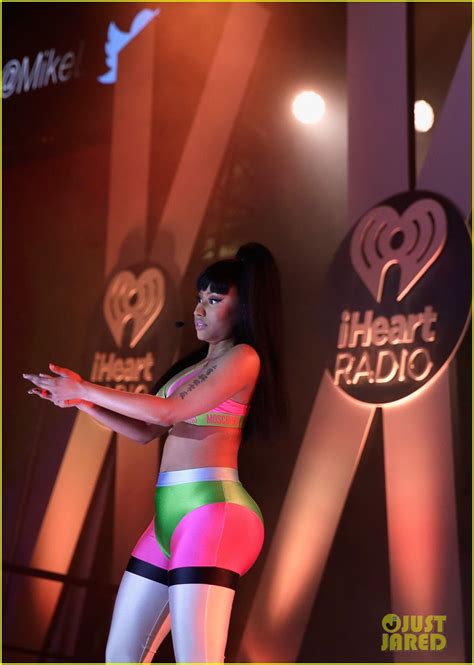 Nicki Minaj Shows Off Killer Curves In Neon Spandex Photo 3382351 Chris Brown David Guetta