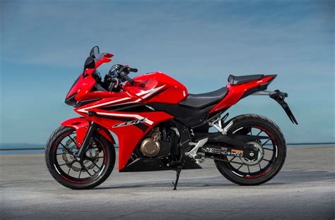 2013 honda 500cc model variations / options sportbike riders, whether well established in the sport or still developing their motorcycling skills, always prize the excellent handling traits that come with a light and responsive mount. 2016 Honda CBR500R Review | Specs / Pictures / Videos ...
