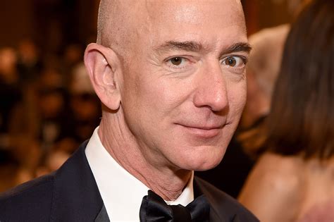 Jeff Bezos Reclaims Worlds Richest Man Title After Amazon Stock Rout