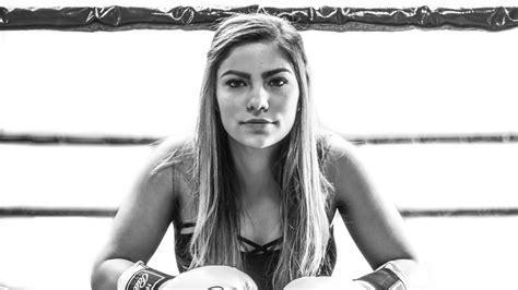 Black And White Photo Of Boxing Girl Hd Boxing Wallpapers Hd