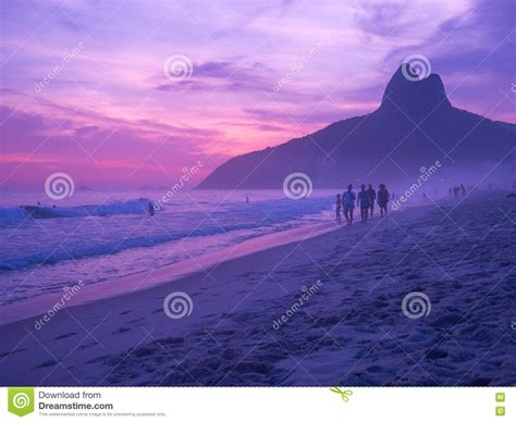 Ipanema Beach At Sunset Editorial Stock Image Image Of Beach 79345794