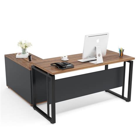 Vous pouvez ajouter un petit bureau ou en monter un sur le mur pour aménager un coin bureau ou acheter une table pour ordinateur portatif que vous pouvez déplacer d'une pièce à l'autre. Ebern Designs Bureau d'ordinateur en forme de L avec classeur pour bureau de direction en forme ...