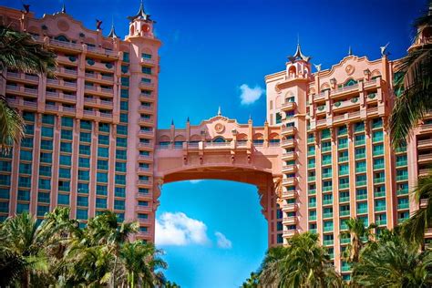 The Bridge Suite In The Royal Towers Of Atlantis In Paradise Island
