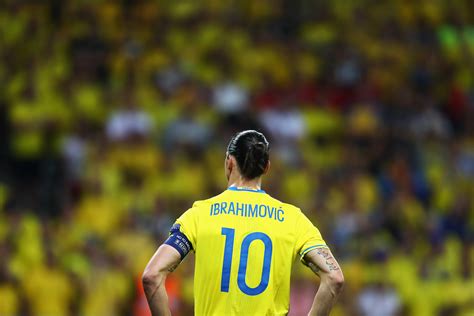 Los 8 Números Y 16 Cambios En Las Camisetas De Zlatan Ibrahimovic