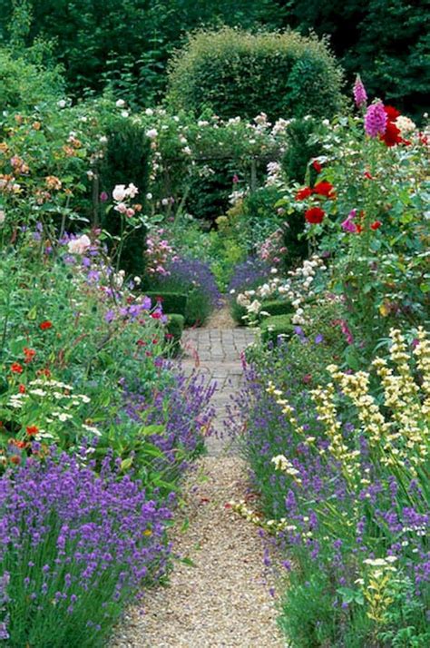 95 Beautiful Modern English Country Garden Design Ideas Country