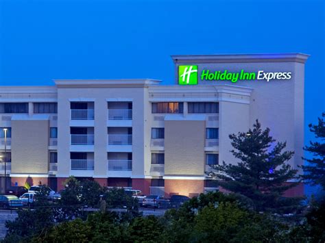 Discount 50 Off Holiday Inn Express Hotel Suites Richwood Cincinnati
