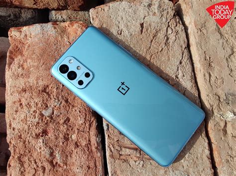Oneplus 9r Review The New Value For Money King