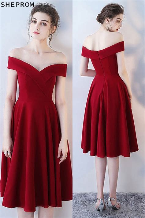 Gorgeous Burgundy Off Shoulder Homecoming Dress Knee Length Knee Length Dresses Red