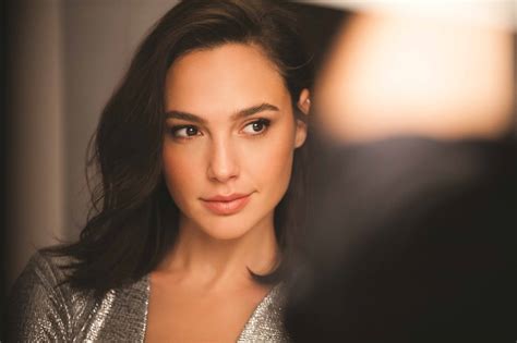 2018 Gal Gadot Revlon 4k Hd Celebrities 4k Wallpapers Images Backgrounds Photos And Pictures