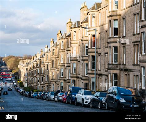 Traditional Edinburgh Tenement Hi Res Stock Photography And Images Alamy