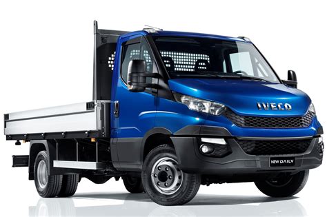 All New 2014 Iveco Daily Breaks Cover Autoevolution