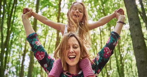 science explains why the mother daughter bond is so powerful