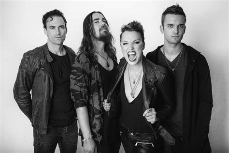 Halestorm And In This Moment Rock Mohegan Sun Arena Aug 2 Montville