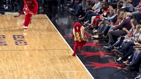 Benny The Bull Nba By Chicago Bulls Find Share On GIPHY