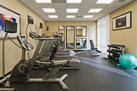 this westpalmbeach hotel offers an on site fitness room that is open 24 7 workout rooms